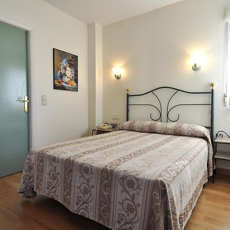 Hotel Apartamentos Aralso Sotillo La Lastrilla Pokój zdjęcie